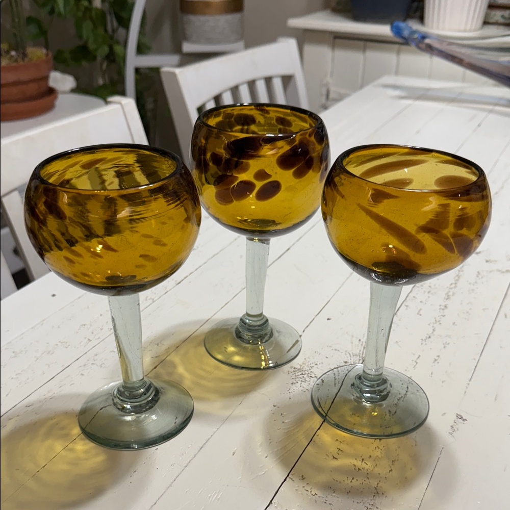 Handblown vintage tiger eye Amber Glass Goblets Set X3